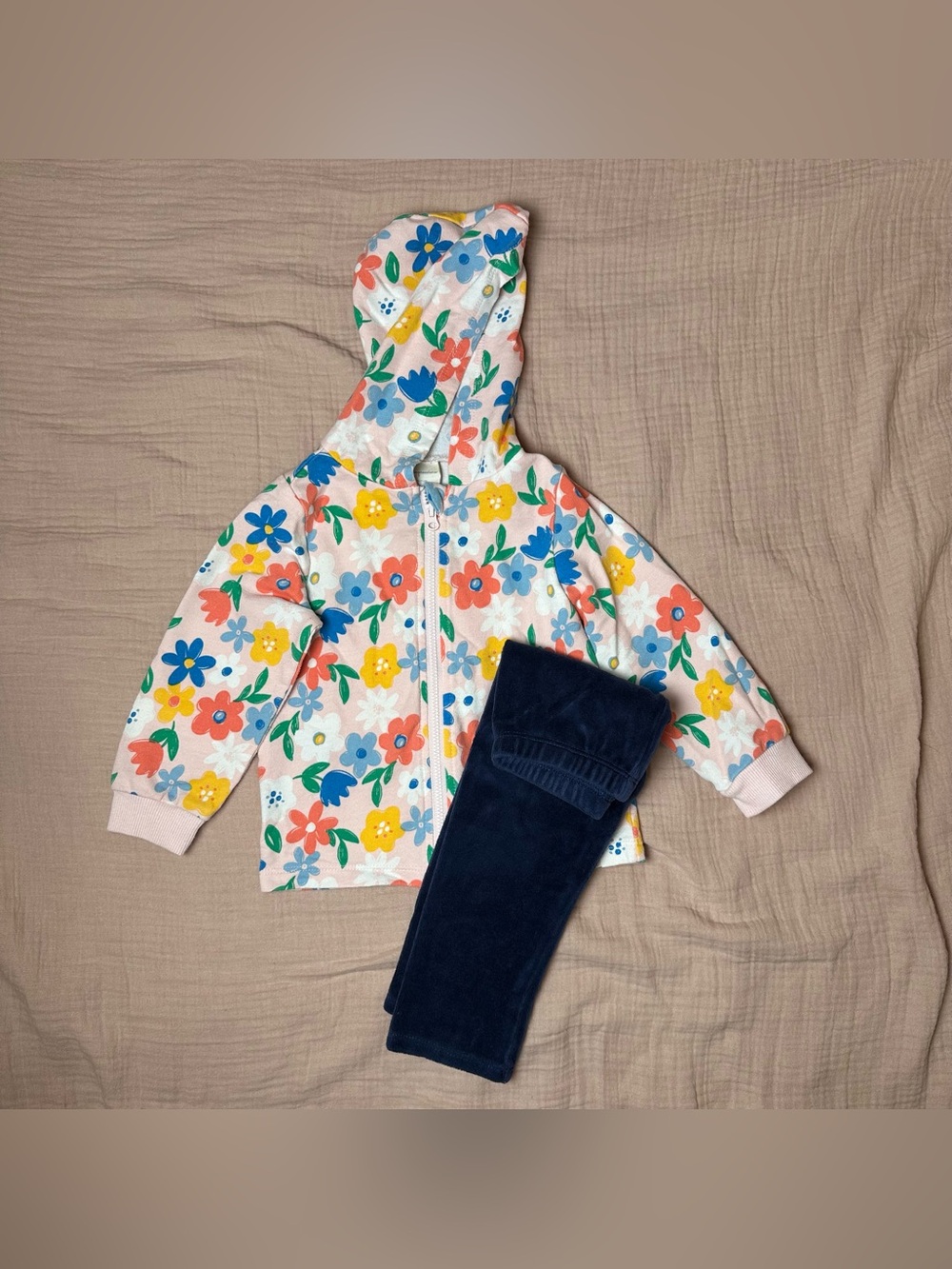 First Impressions Baby Girls Floral Hoodie & Velour Pants Set 18M